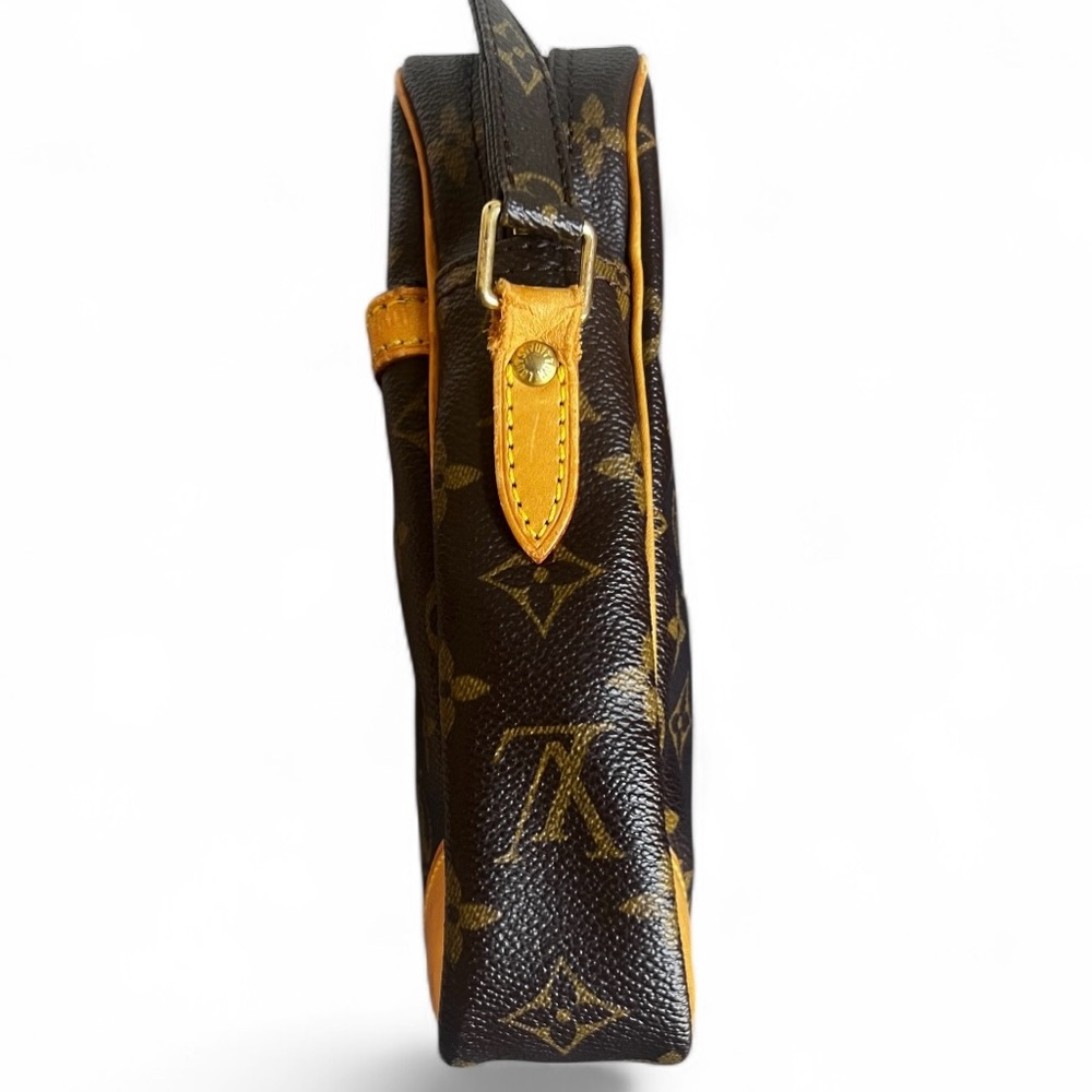 ✨ Louis Vuitton Monogram Danube PM Crossbody - Picture 7 of 11